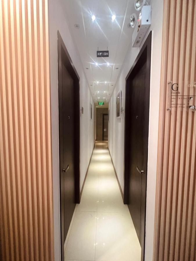 Oxy Suites G-03 At Shop House Meisterstadt Pollux Habibie Batam Exterior photo
